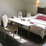 La Marine De Loire & 4* מונסורו