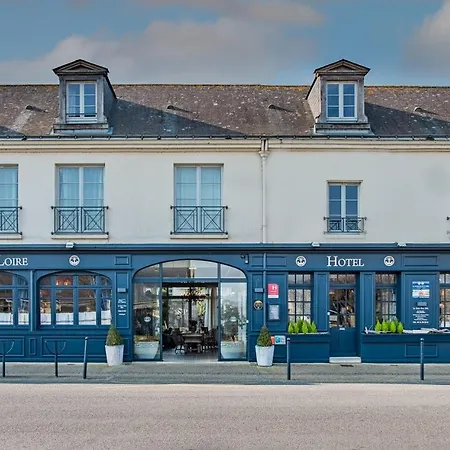 Hotel La Marine De Loire & 4*