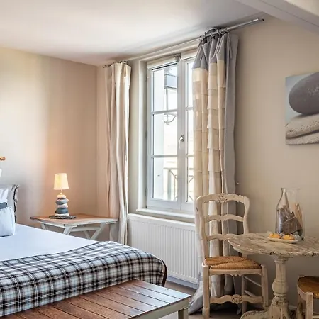 La Marine De Loire &