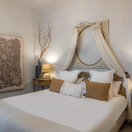 La Marine De Loire & 호텔