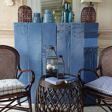 La Marine De Loire & 4* מונסורו