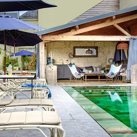 La Marine De Loire & מלון מונסורו