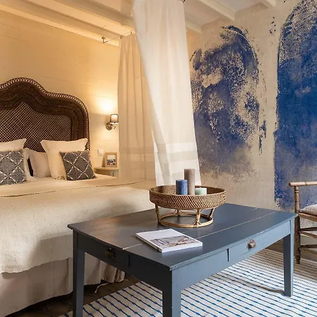 La Marine De Loire & מלון