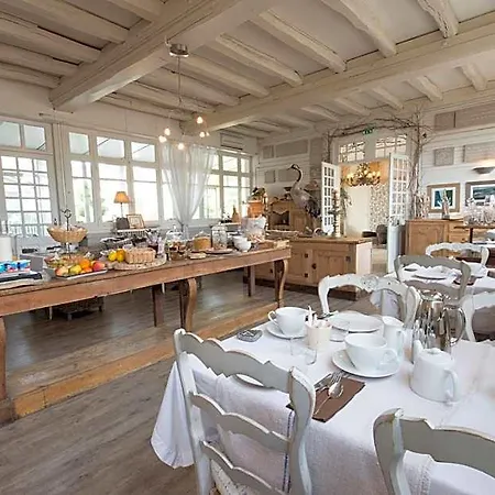 Hotel La Marine De Loire & 4*