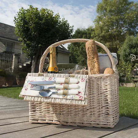 La Marine De Loire & 4* מונסורו