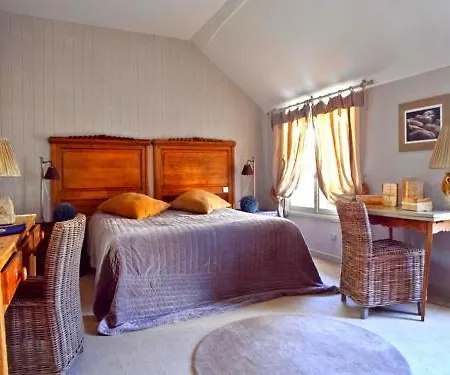 Hotel La Marine De Loire &