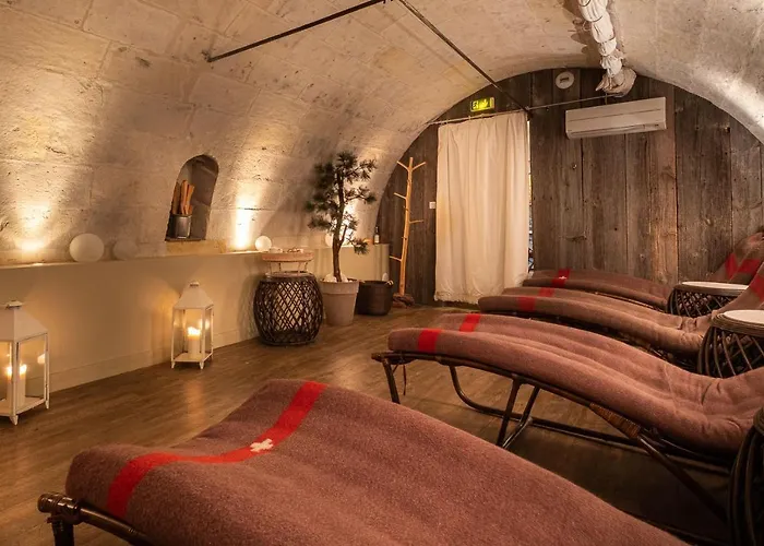 La Marine De Loire & Hotel