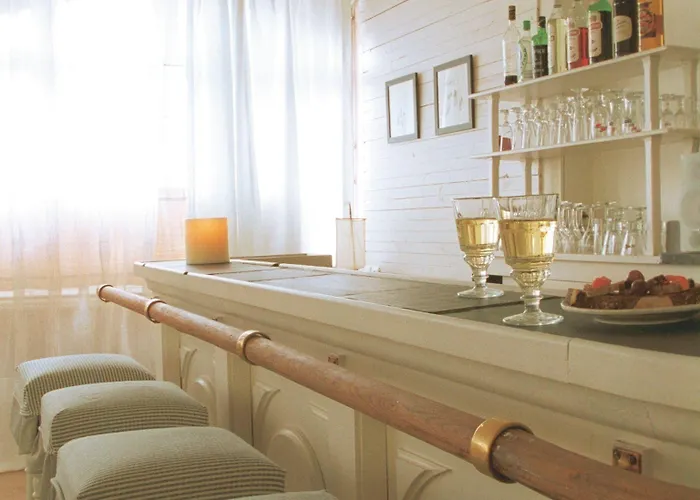 La Marine De Loire &