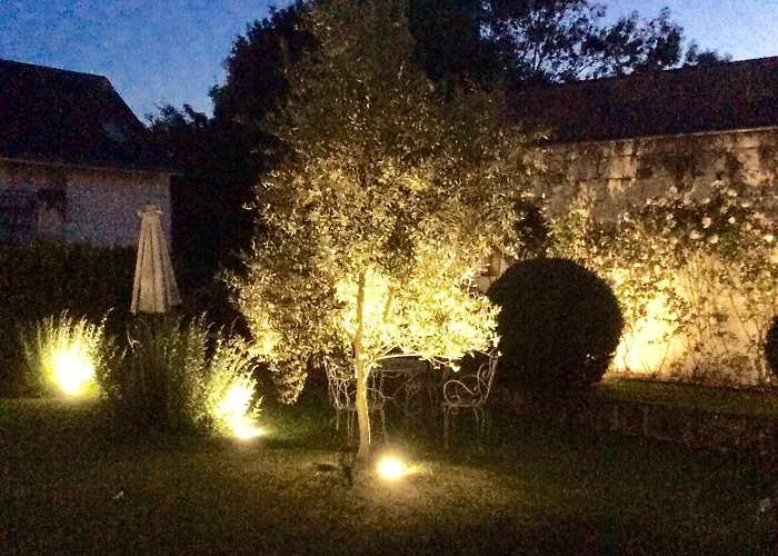 Hotel La Marine De Loire &