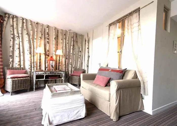 La Marine De Loire & 4*